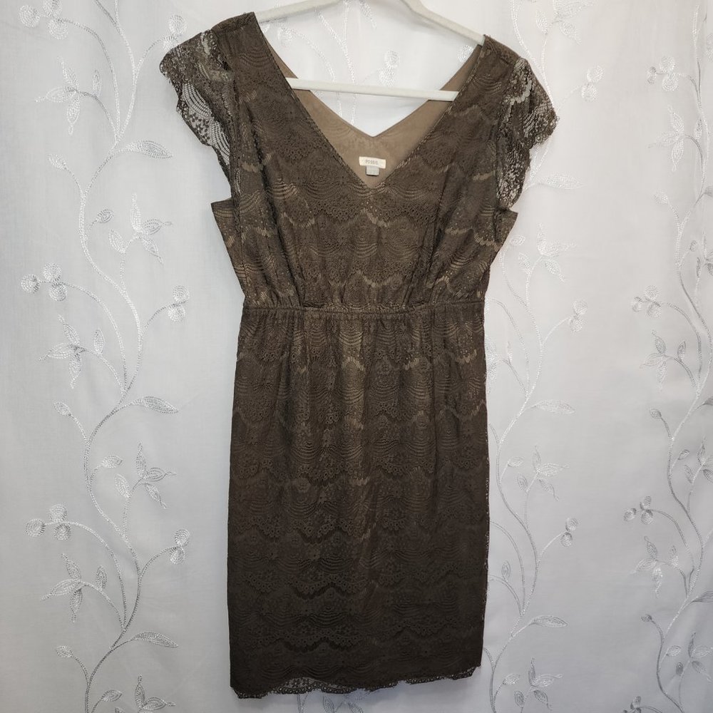Olive Lace V-neck Dress - Picture 2 of 6